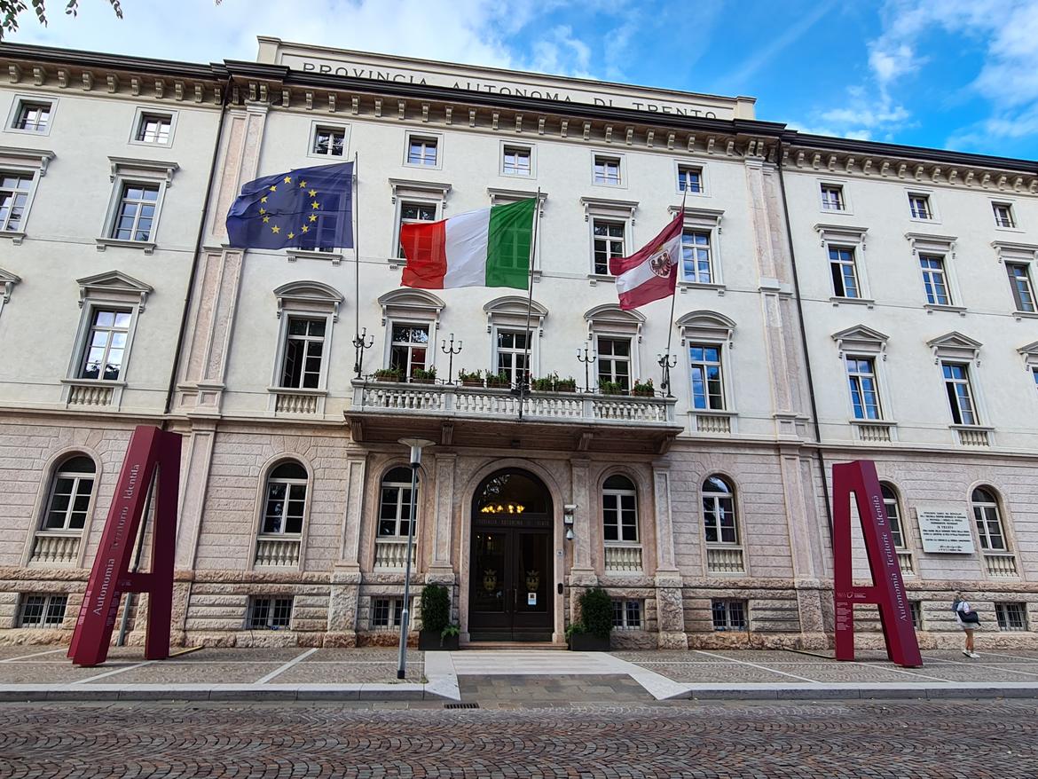 Il Trentino, l’autonomia differenziata e la difesa del&nbsp;fortino